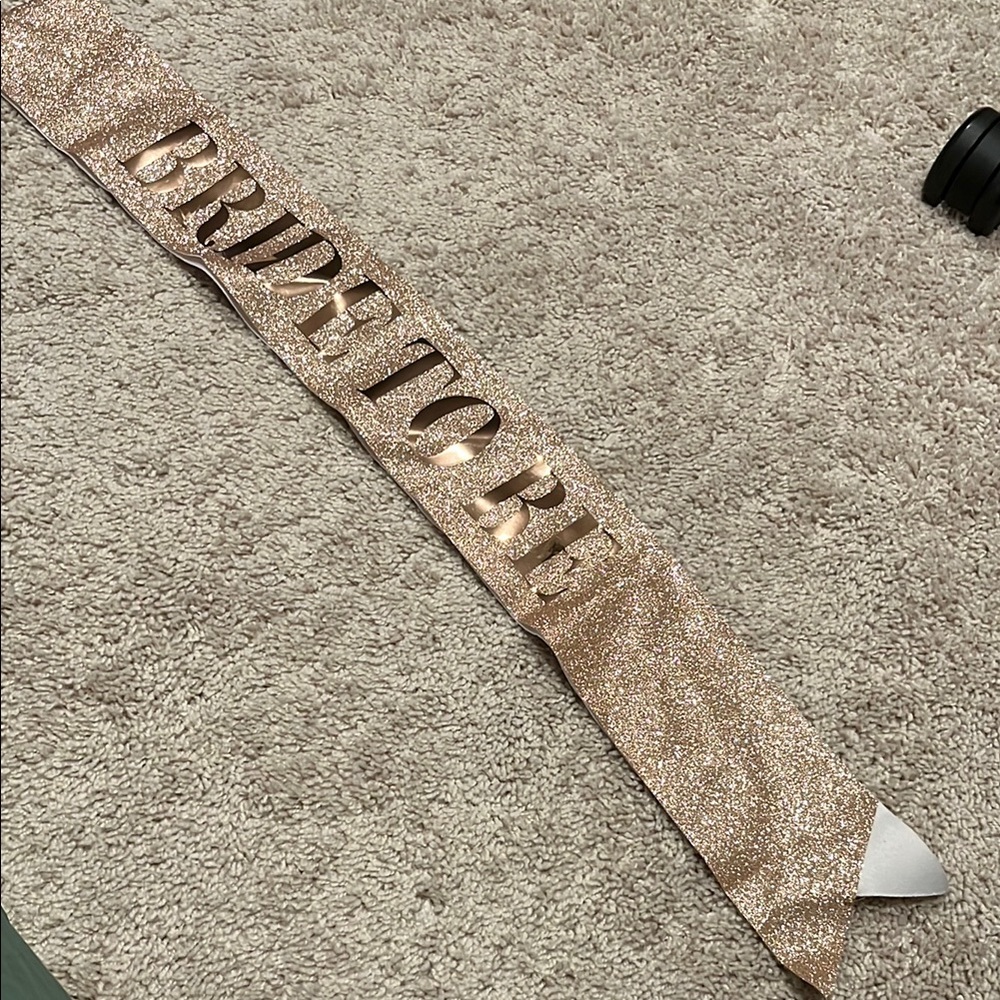 Rose Gold Glitter 'Bride to Be' Sash